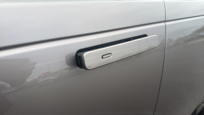 Land Rover Range Rover Velar 2.0 D200 Edition 5dr Auto Diesel Estate